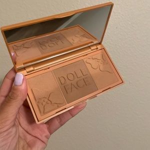 Doll Face Bronzer/ Highlighter💫